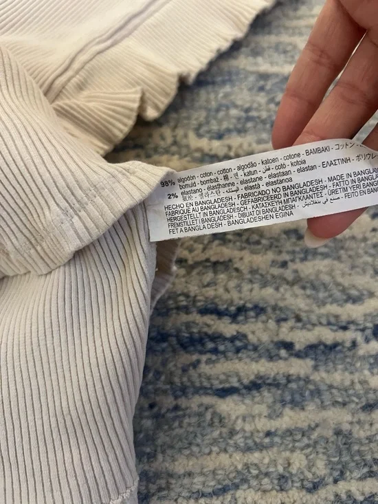 Zara Ruffle Ribbed Top - Picture 4 of 4